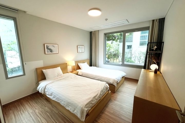 37-pyeong private pool villa 3 12th image