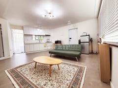 A house with good sunlight. 2th image