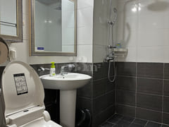 Two-room apartment, 5-minute walk from Jung-e 18th image