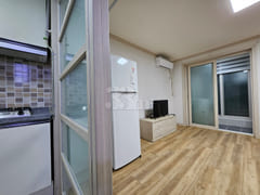 Studio apartment near the lake park 8th image