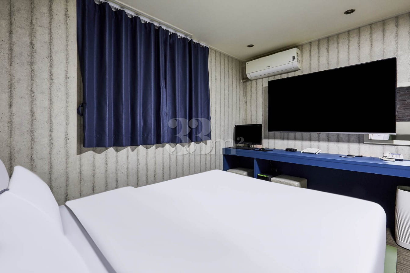 The cleanest accommodation in Suwon 3th image