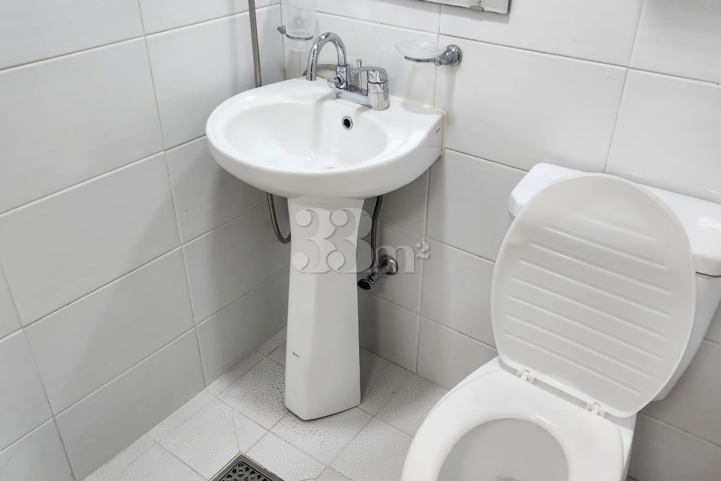 ๐งก Room on the main road with convenient park 11th image