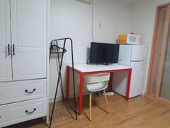 Pension-style, fully furnished, designated pa 0th image