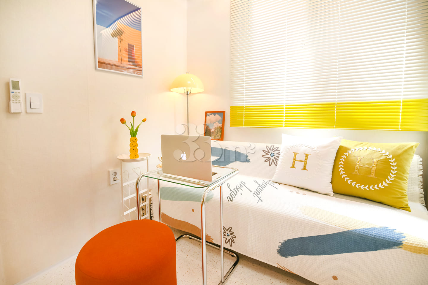 2-bedroom, fully furnished unit, 5-minute wal 6th image
