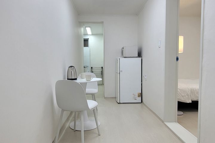 👨✈️ Great-value 2-room apartment near Gyeong 7th image