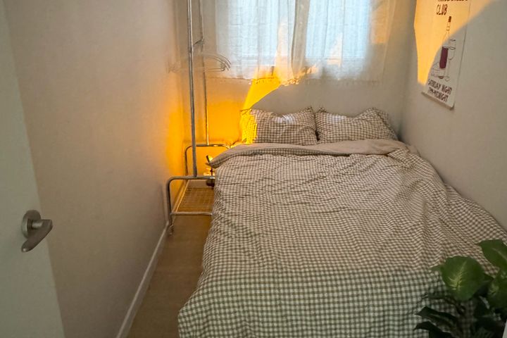 Two-room house near Sinseoldong Station 5th image