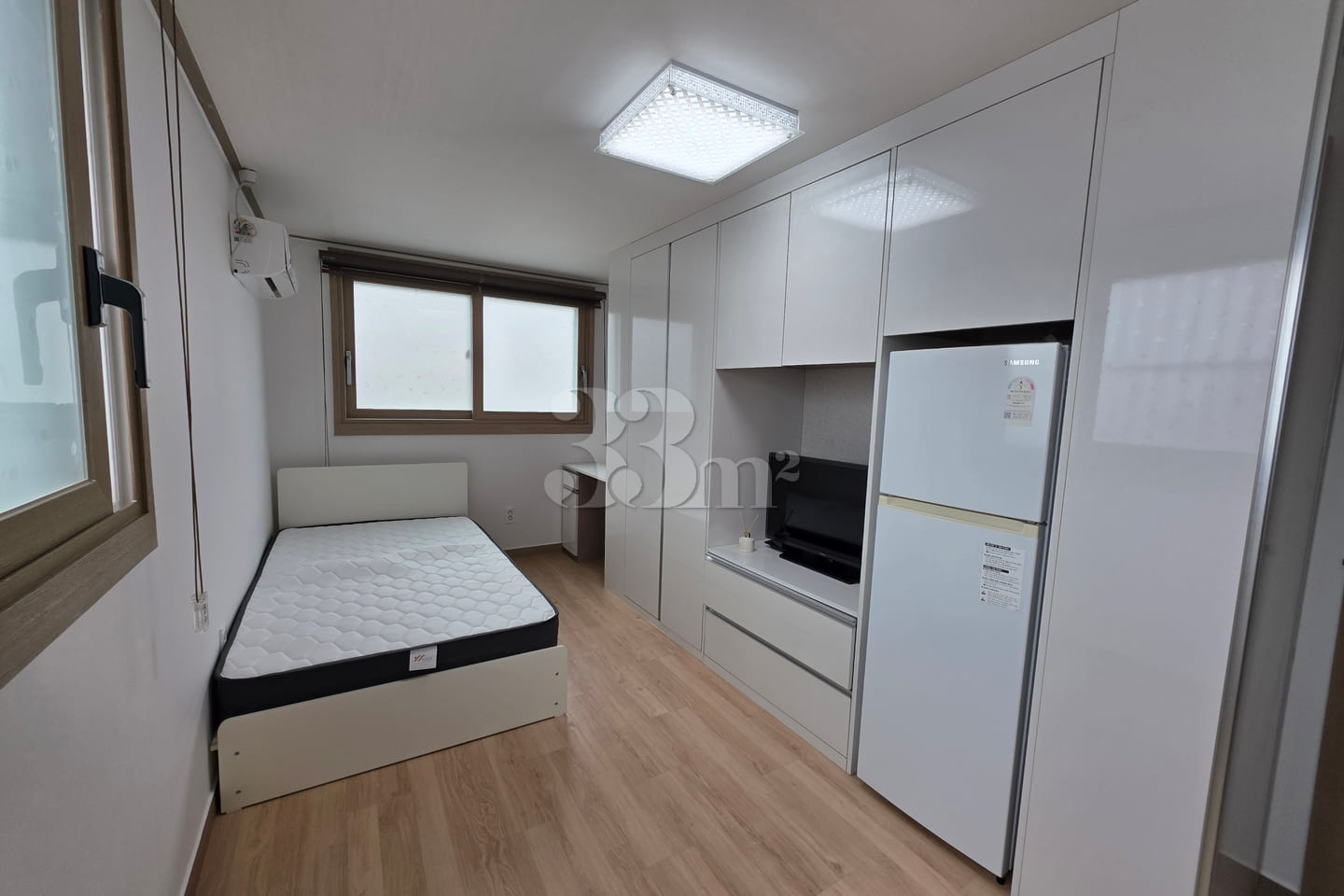 A clean, well-prepared room 0th image