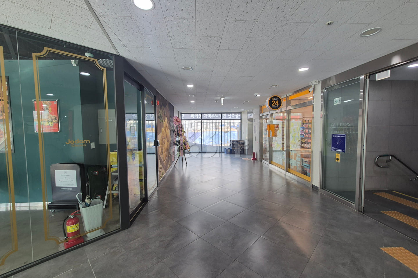 1.5-room apartment in central Seoul 11th image