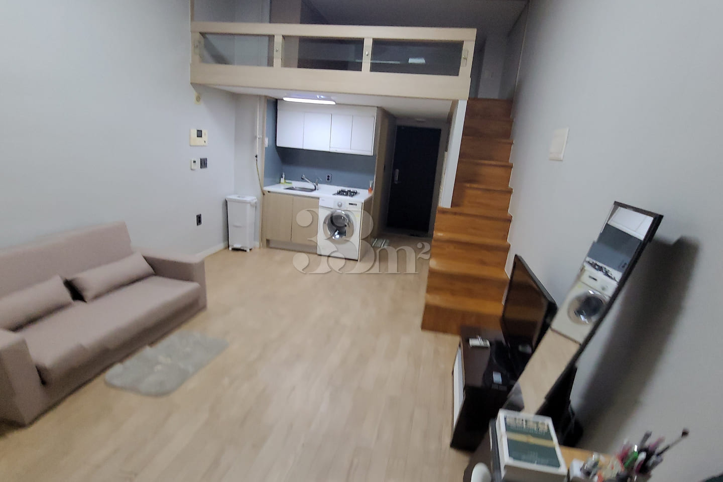 Convenient Duplex Accommodation Near Bupyeong 1th image
