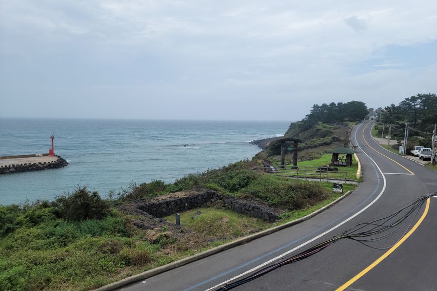 Studio with separate room, 2nd floor, 40F 11th image