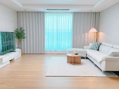 Gyeyang New Three-Room Apartment with Full Op 2th image
