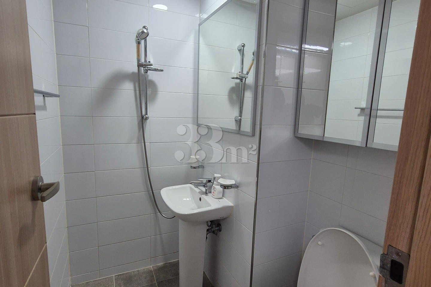 Clean, spacious room 3 minutes from Pyeongtae 6th image