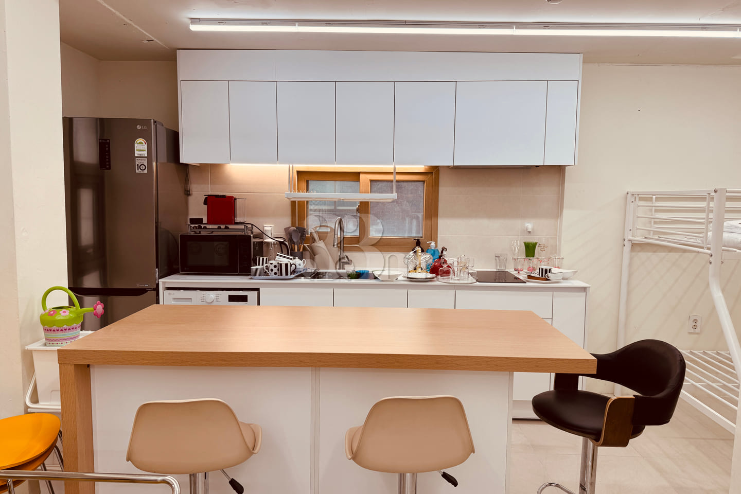 Living in a 23-Pyeong Apartment During Peak C 7th image