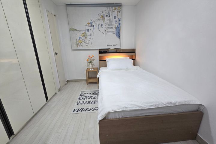 Jongno 5-ga fully furnished officetel 8th image