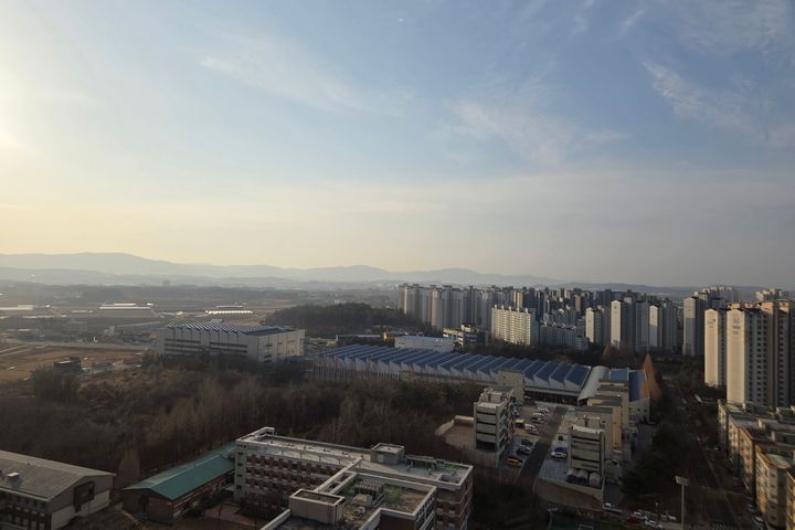 뻥 뷰~~~ 0번째 이미지