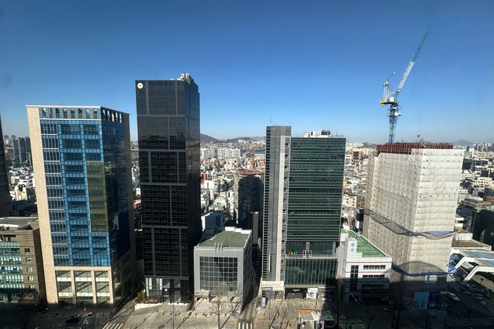 5분👋신사가로수압구정 1번째 이미지
