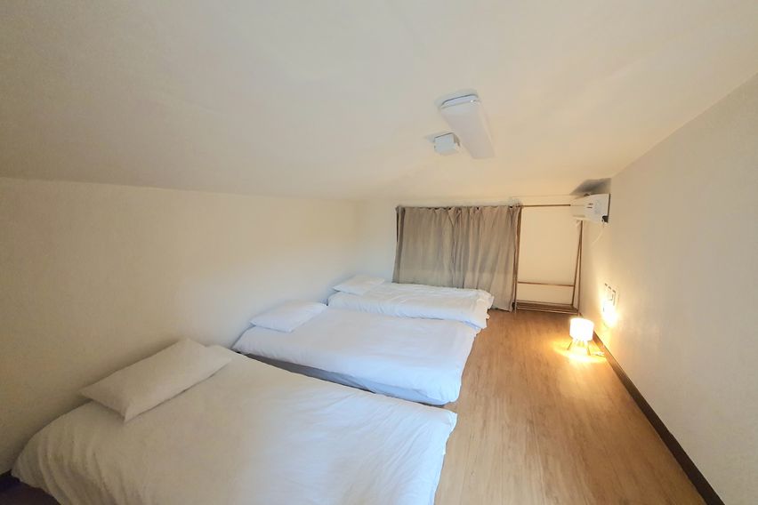 Grand House 9th image