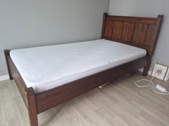 Fully furnished, stylish space just 5 minutes 11th image