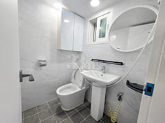 Remodeled, neat duplex 6th image