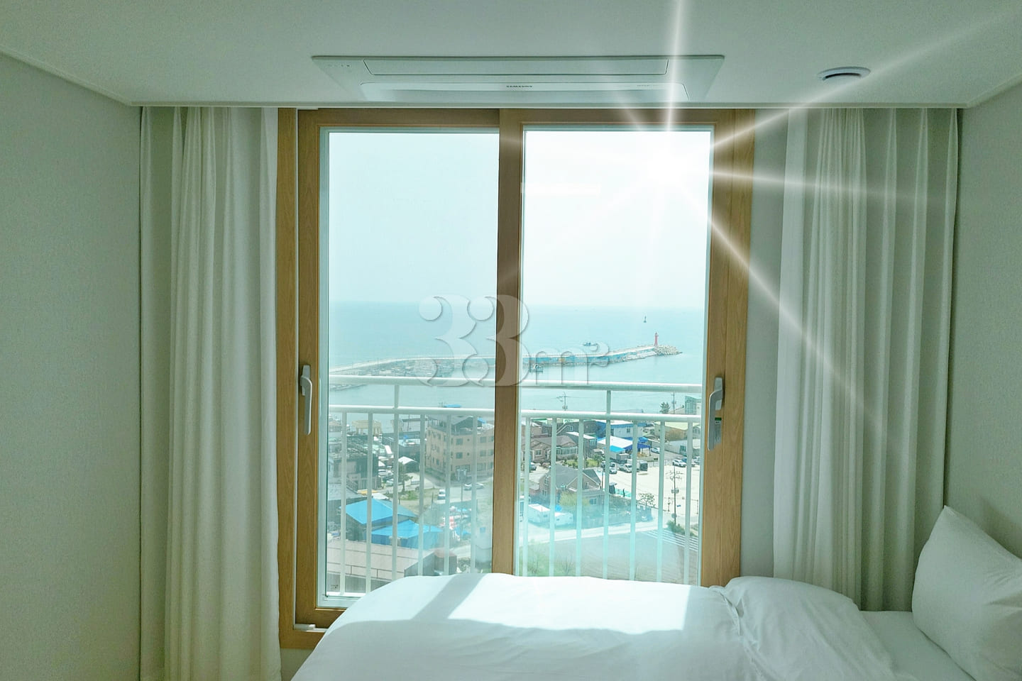 Newly built ocean-view resort-like property 8th image