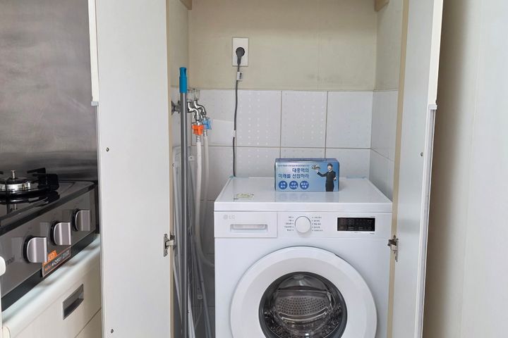 🧡 Gongdeok Two-Room Apartment (with Dryer) 3th image