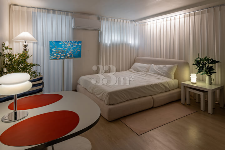 1 minute from Hongdae/Hapjeong Station