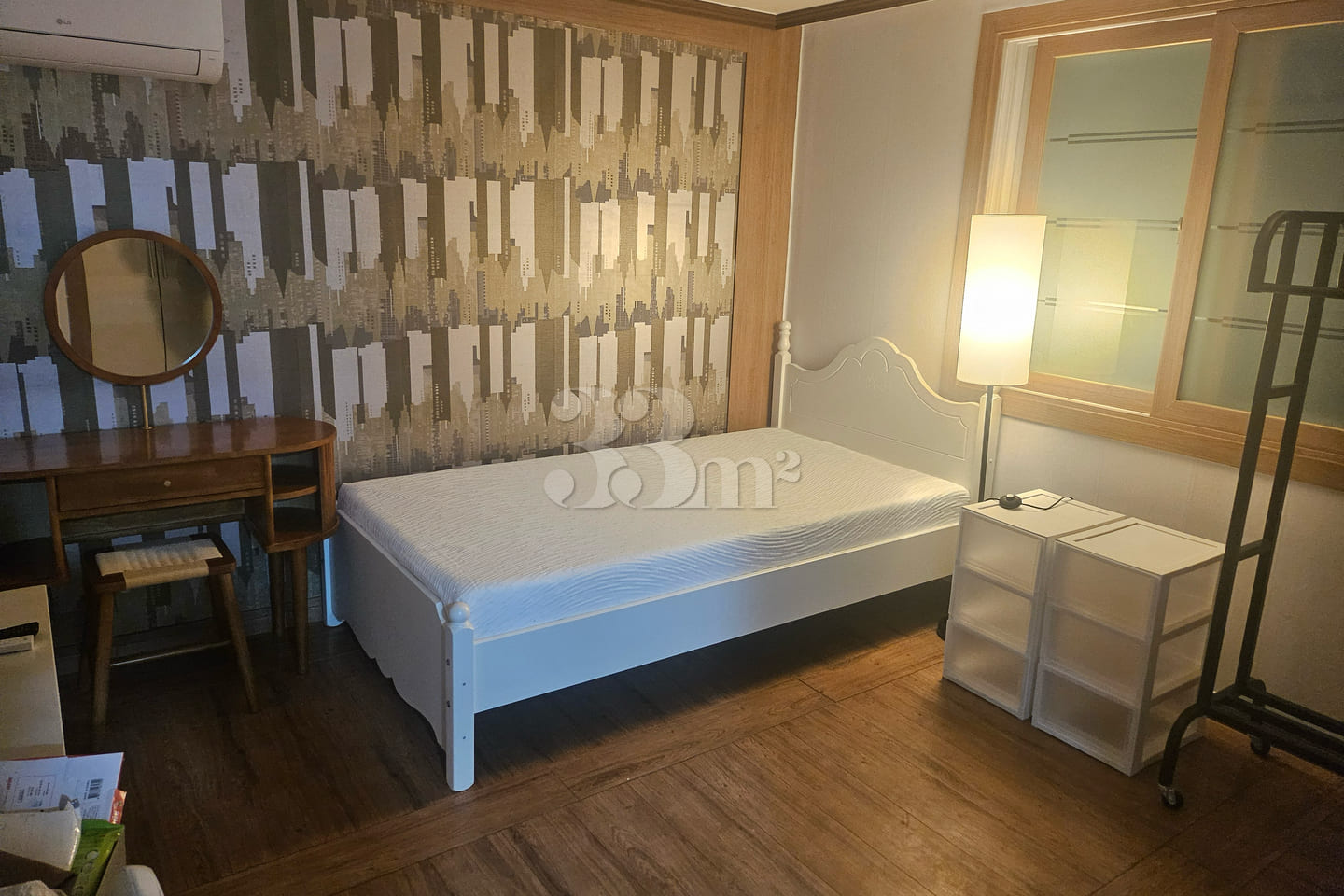 It is a studio apartment with a kitchen. 0th image