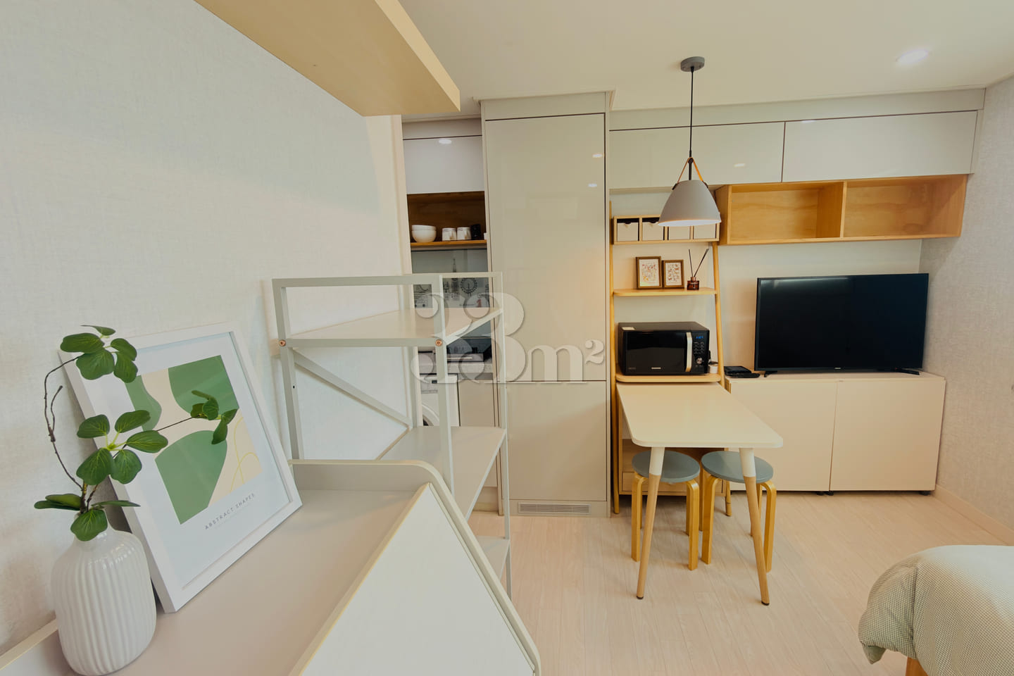 π Newly built, fully furnished, and filled w 0th image
