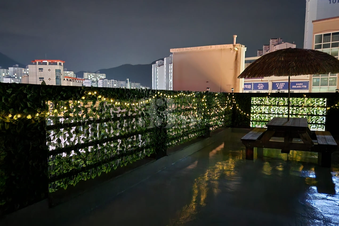 Geoje Island Short-term Rental 401 16th image