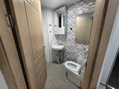 Fully furnished unit with a terrace near Geum 4th image