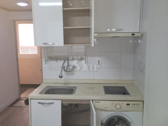 Room 307 3th image