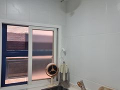 Room 310 5th image