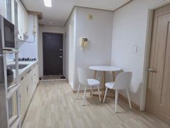 A cozy retreat in the Innovation City 12th image