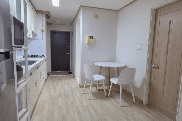 A cozy retreat in the Innovation City 12th image
