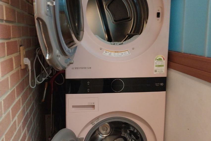 #9신촌홍대2룸4베드