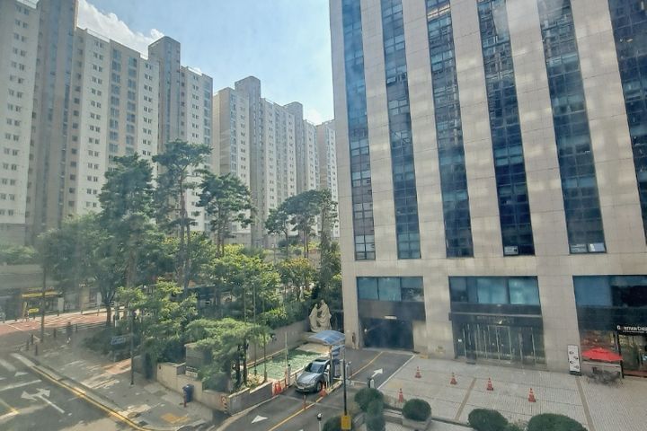 전망좋고 넓은 복층집 8번째 이미지