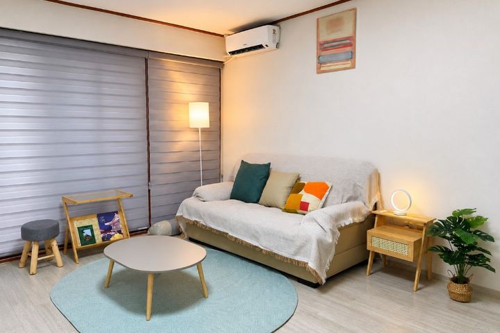 Spacious, Great-Value 2-Room Unit (Sleeps 3) 4th image