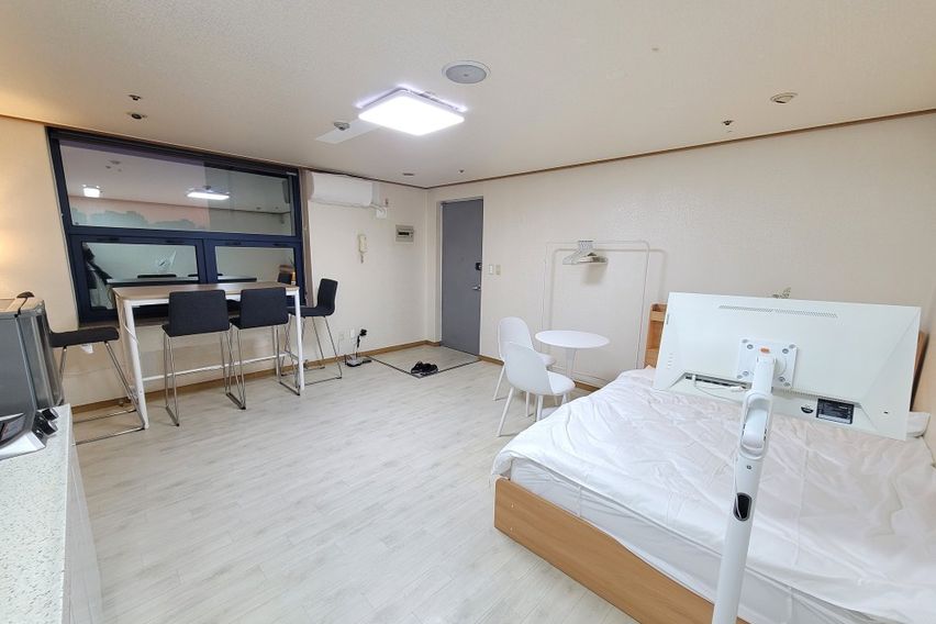 🤵신촌초역세권고층뷰9