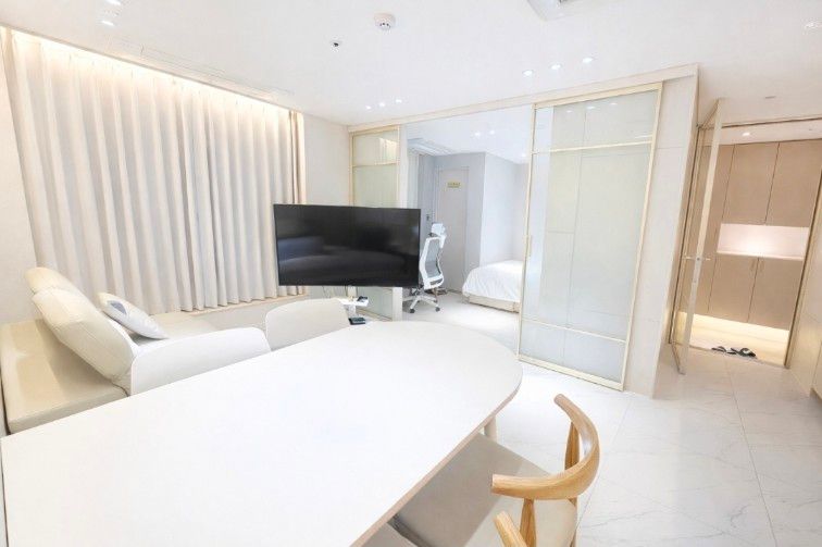 디뷰더센트럴 삼성 2룸