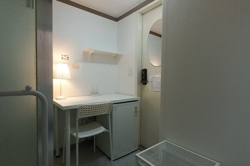 성신여대 창문있는 숙소