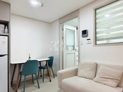 Large studio apartment in Sadang, Gangnam, Se 1th image