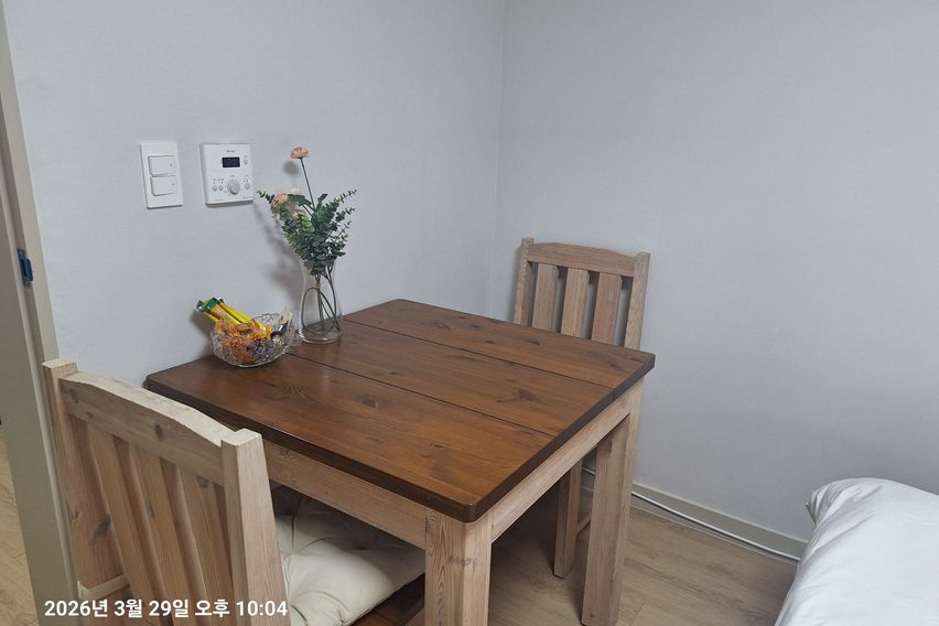 여기머물다  7번째 이미지