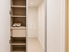 1 minute from Hongdae Station ❤️ Spacious and 15th image