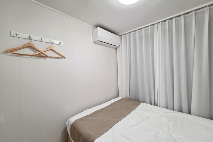 홍대 2분 2룸 퀸3 5번째 이미지