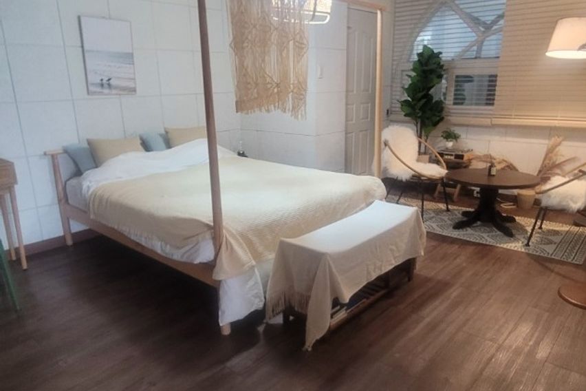 43평4룸 공항10분