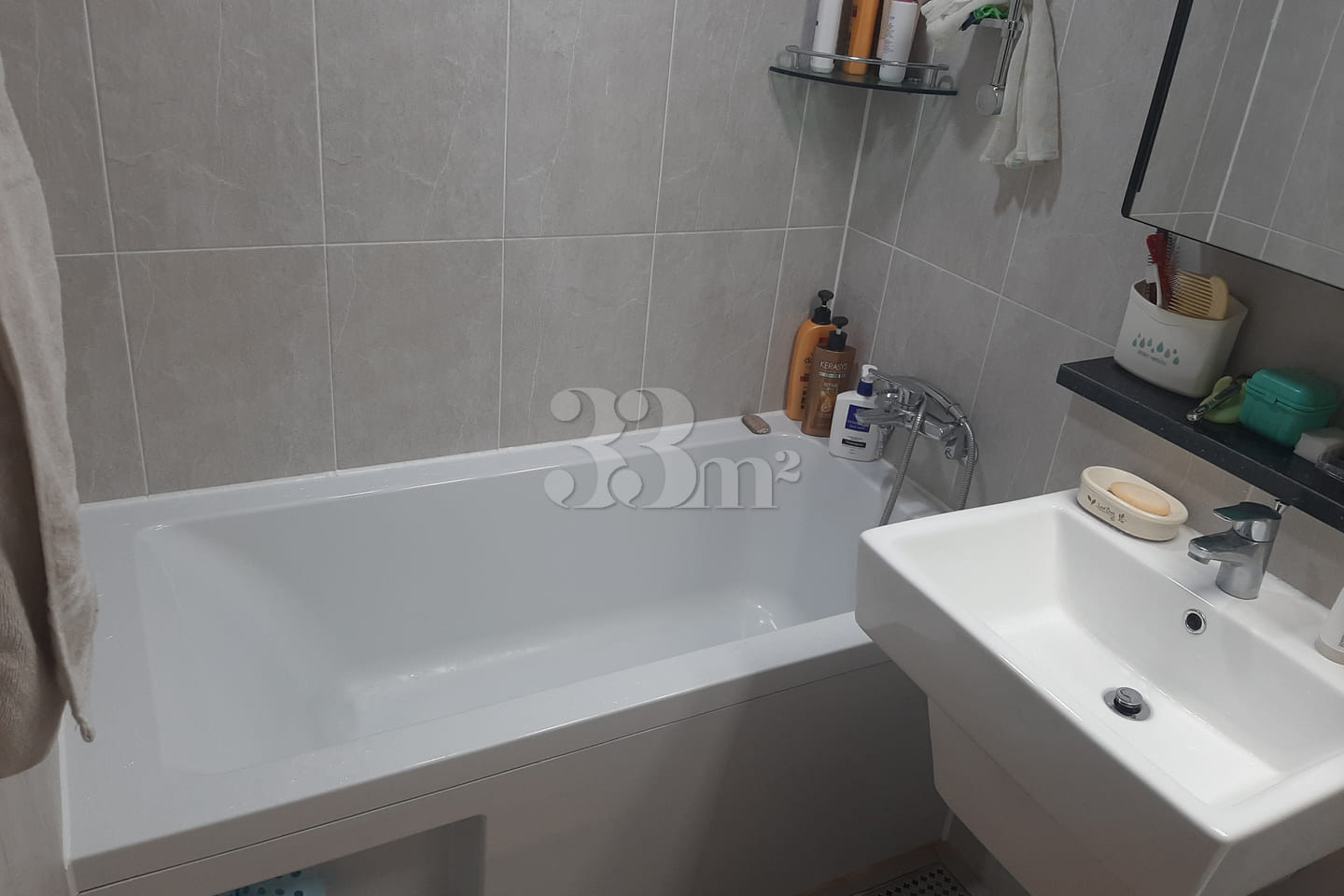 Newly built 34-pyeong apartment 1th image