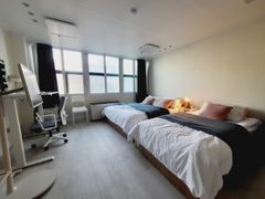 H1 청담현대[3명] 0번째 이미지