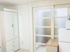 Sunny and cozy 2nd-floor studio apartment 11th image