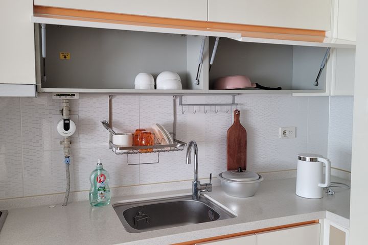 Cozy room in the heart of Ulsan's transportat 12th image
