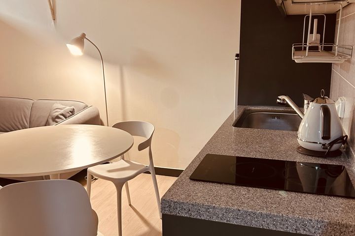 C-1,5 Room 4th image